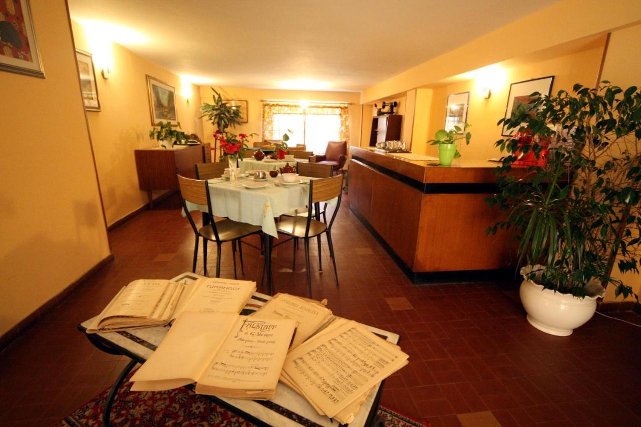 Albergo I Longobardi Chiusi Kültér fotó